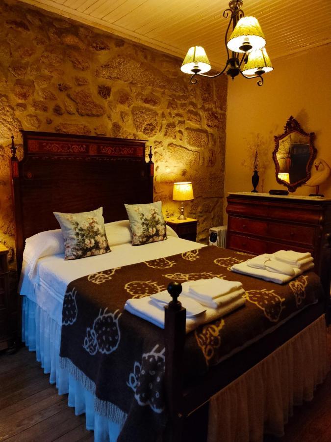 Lugar Da Pedra Alta - B&B - Private Historical Villa Melo エクステリア 写真