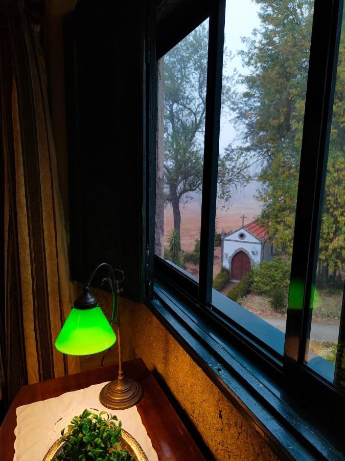 Lugar Da Pedra Alta - B&B - Private Historical Villa Melo エクステリア 写真